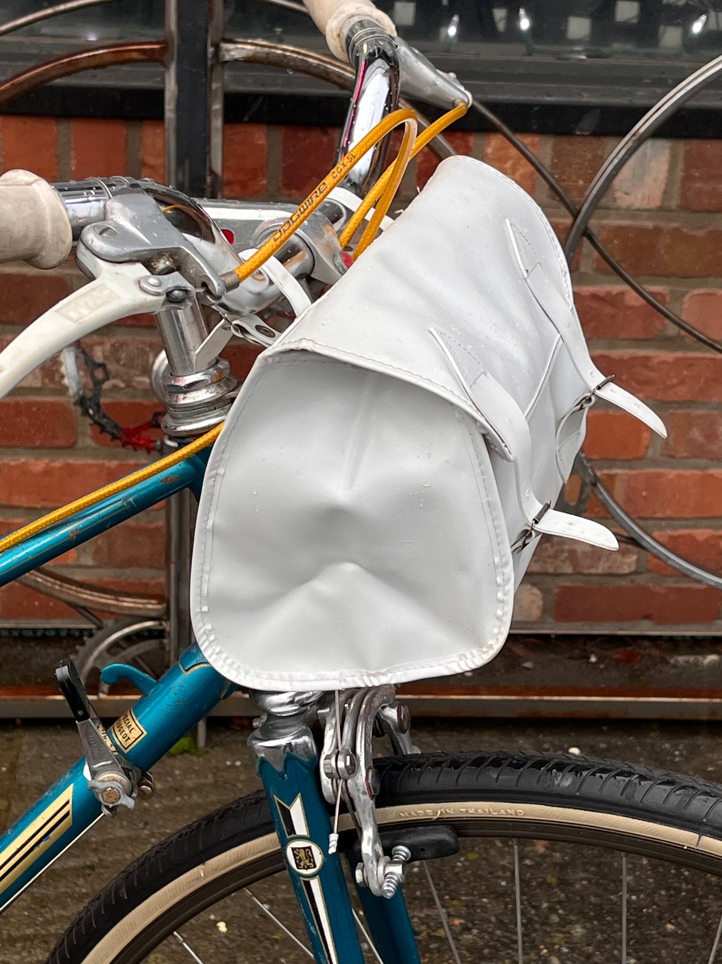 Vintage 1970s White Vinyl Bicycle Saddle Bag - Made in Japan Custom refurbished